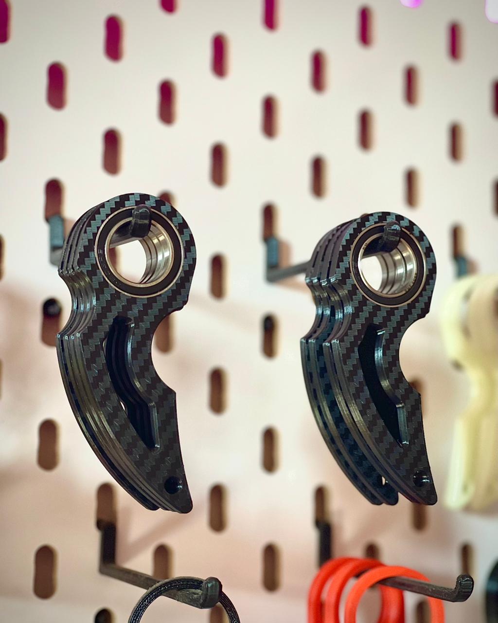 3D Printed Keychain Spinner V3 CARBON FIBER - GETSPINNER - GETSPINNER - 