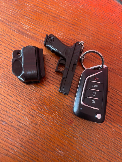 Pistol keychain 🔫 - GETSPINNER - GETSPINNER -
