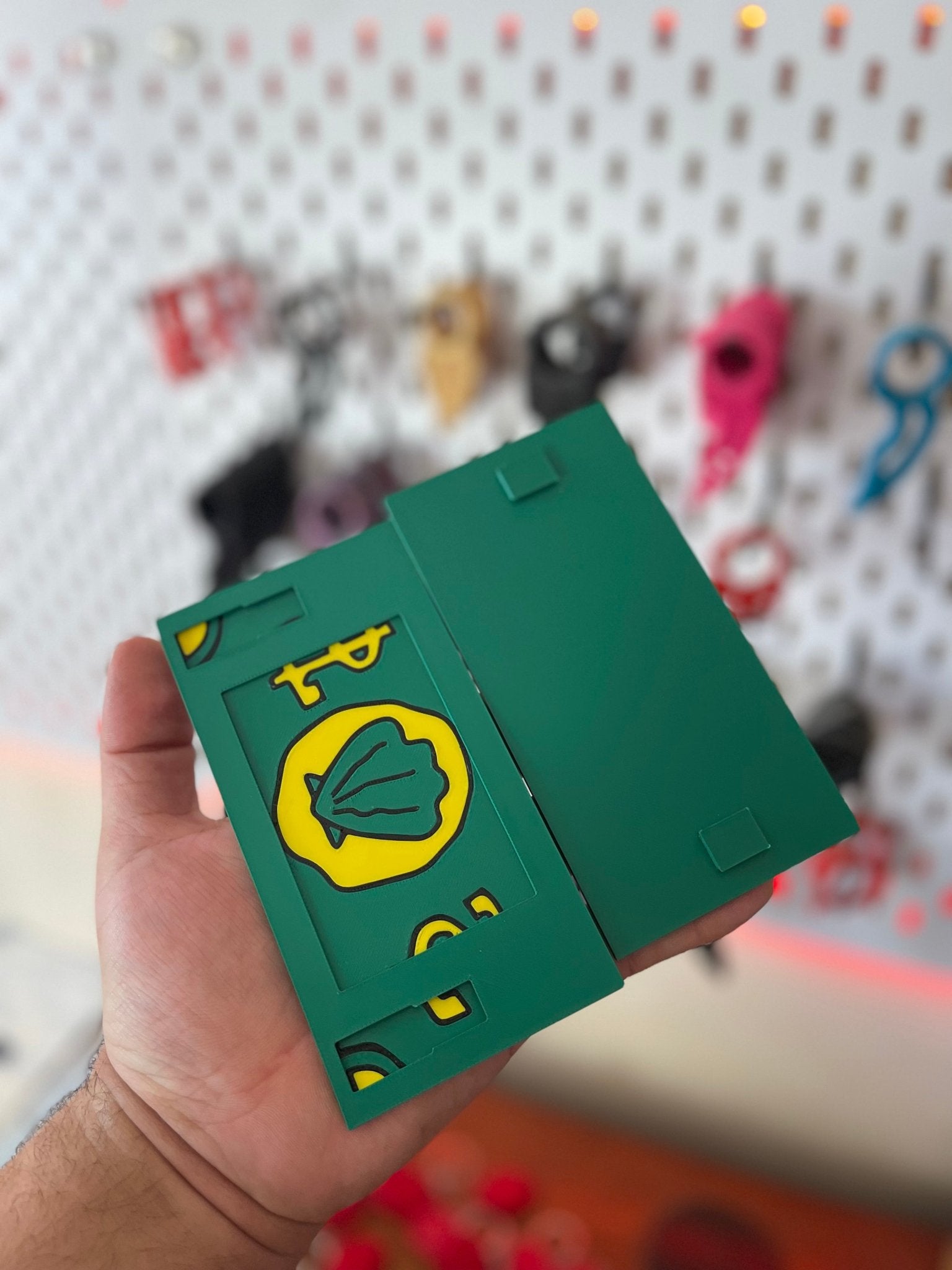 Sponge bob Tap to Pay Card Holder - سبونج بوب للدفع - GETSPINNER - GETSPINNER -